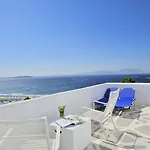 Mykonos מלון