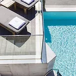 미코노스 비치 3* Mykonos Town