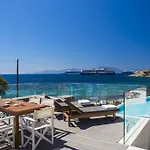 מלון Mykonos 3*