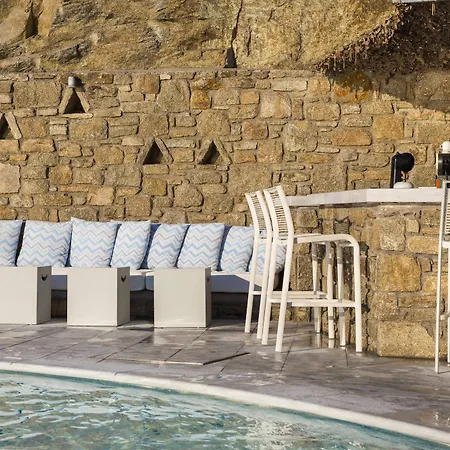 ميكونوس بيتش فندق Mykonos Town